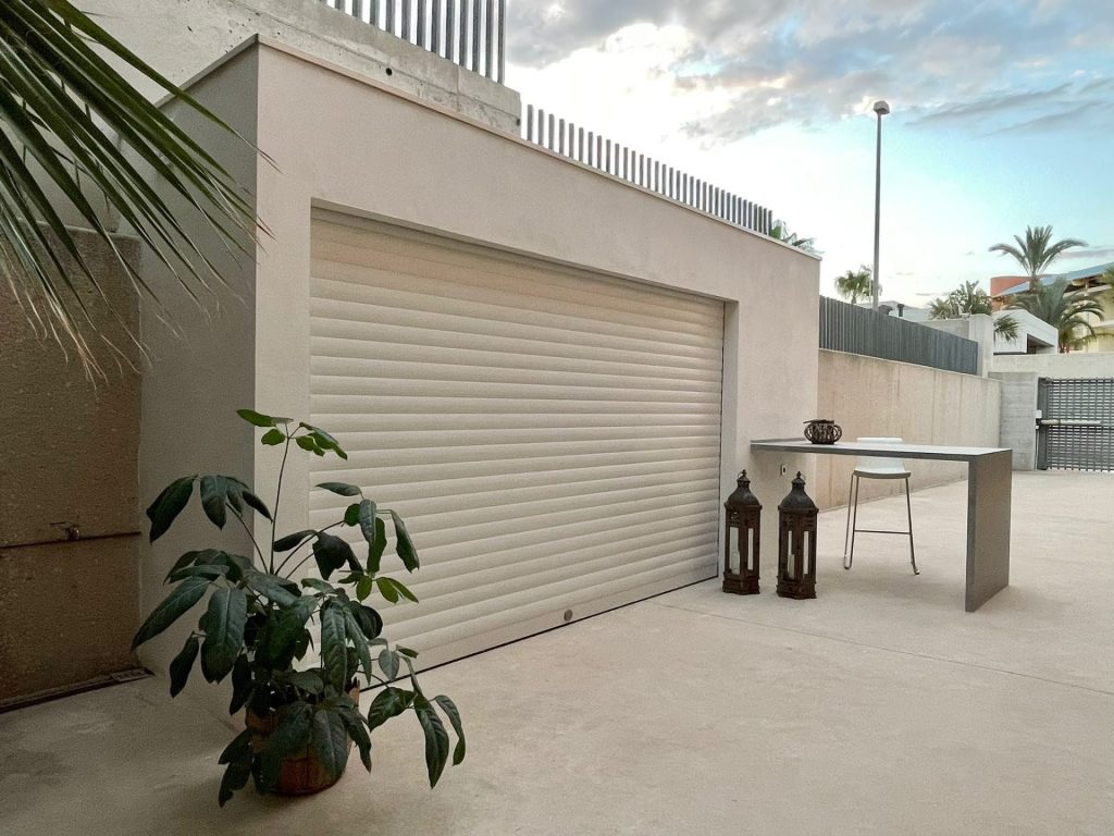 Pintura de persianas exteriores