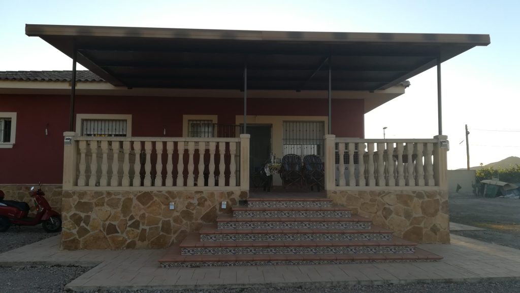 Diseño de interiores moderno y funcional